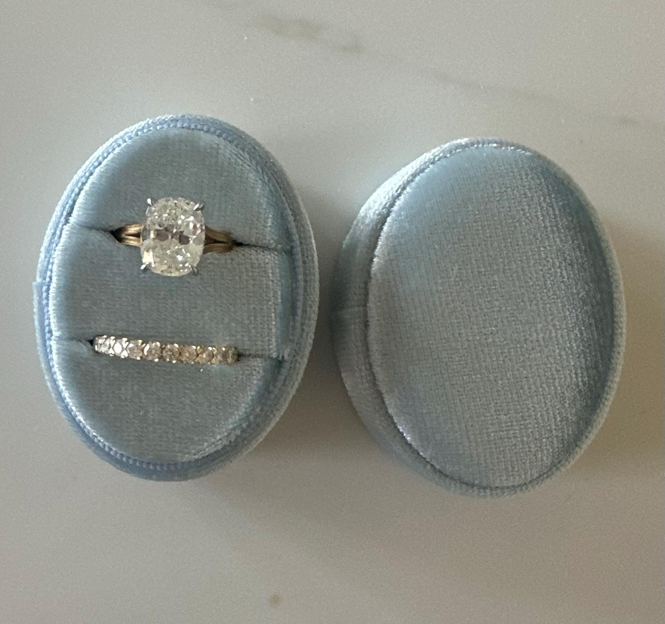 3 Slot Ring Box Wedding Velvet, 3 slot Custom Wedding Ring Box, Engagement, White, Triple Slot, Modern Ring Box, Custom Box Oval Triple