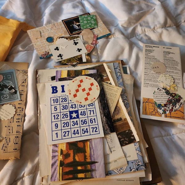 50 Pieces of Vintage Paper Ephemera Pack, Postcards, Envelopes Stamps ...