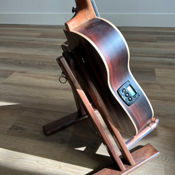 Supporto Per Chitarra DIMAVERY, Regolabile In Altezza E Inclinazione, Per Chitarra Acustica, Elettrica E Basso, Con Protezione In Schiuma