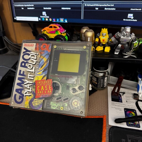 Nintendo Game Boy Color Pokémon Edition, Yellow & Pikachu Edition Game