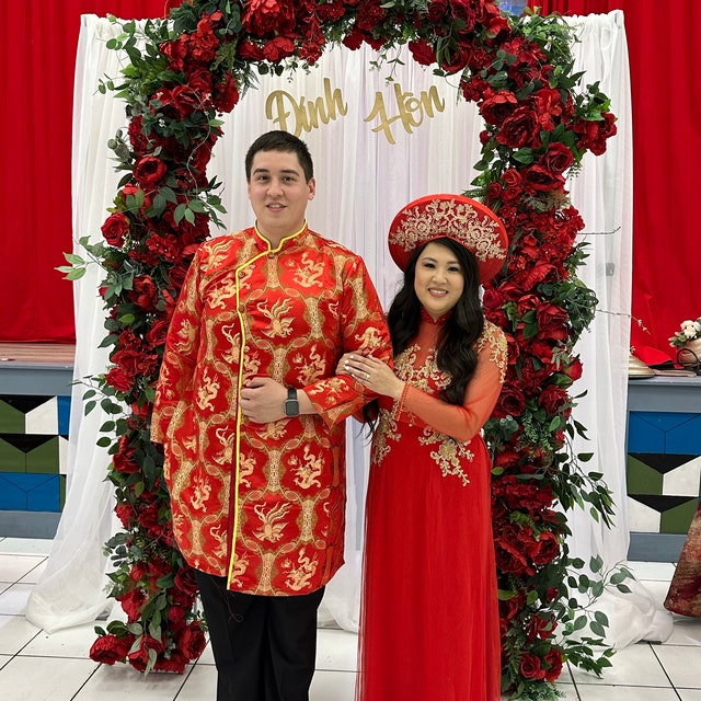 Vietnamse Bride Headpiece (mấn Cô Dâu) for Vietnamese Ao Dai  display picture 1