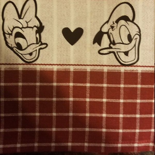 Decorative Donald Duck and Daisy Duck Towels, Donald Duck Kitchen