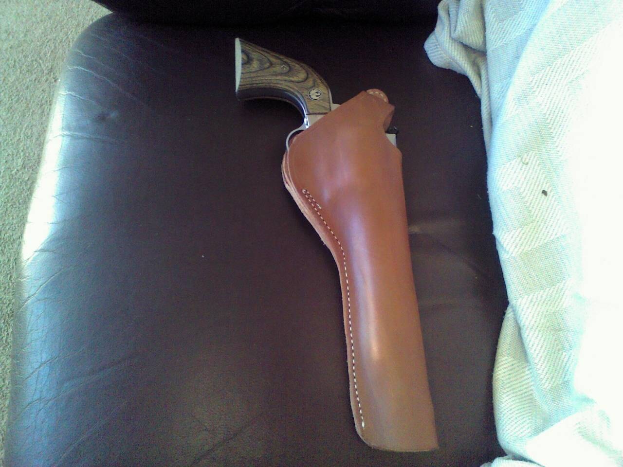 Two Position Leather Holster Cross & Strong Side Draw Fits Ruger Blackhawk / Super / Old Army up to a 7.5&quot;