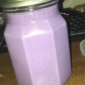 Farrah added a photo of their purchase