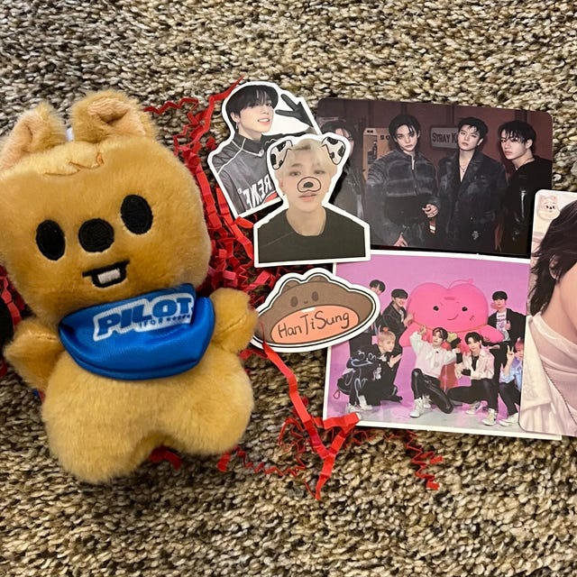 straykids ハン グッズ 71FcF2cvmLL._UY1000_.jpg