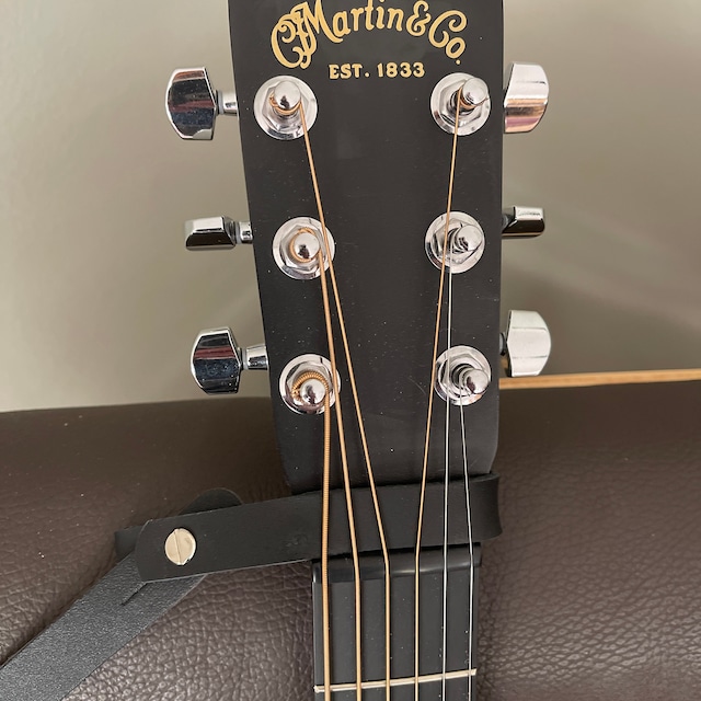 Support de sangle de guitare en cuir Portable et Durable, serrure de  sécurité à bouton avec fixation en métal solide, s'adapte au-dessus du cou  sur la tête - Type Brown