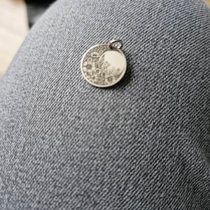 Ruth added a photo of their purchase