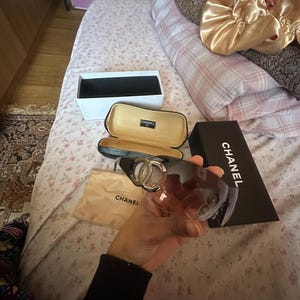 Xayaat added a photo of their purchase