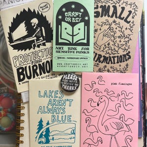 Choose 4 mini zines! | illustrated zine bundle - Etsy 日本