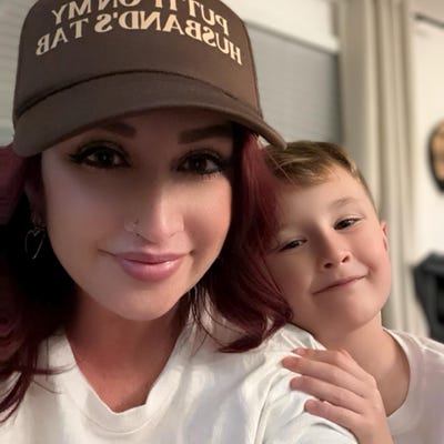 Like To Shoot My Shot Trucker Hat main image 0