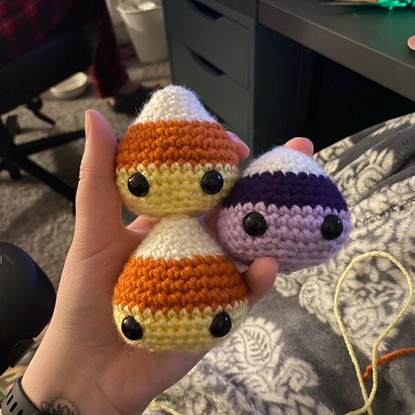 Amigurumi Mini Candy Corn Crochet Pattern: Halloween Toy (PDF Pattern ...
