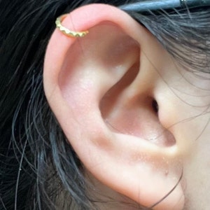 Dainty Pyramid Spikes Silver Ear Cuff Earrings - Etsy