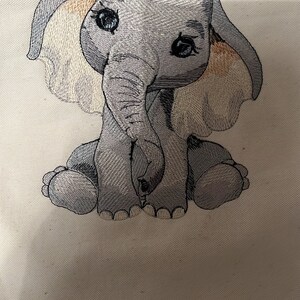 象の刺繍デザイン、5 つのサイズ、即時ダウンロード。 - Etsy 日本
