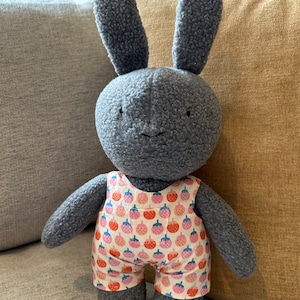 Allysha added a photo of their purchase