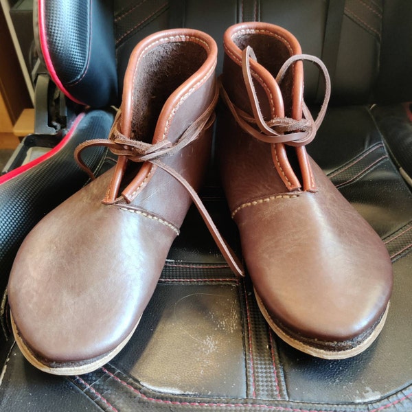 Rênes Fendues En Cuir 8 Pieds - Cousues Et Extrémités Lestées - Marron - Neuves