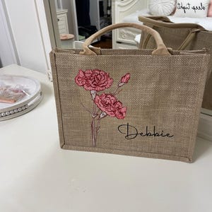 Personalized Birth Flower Burlap Tote Bag,Custom Floral Name Burlap Bag for Her,Bachelorette Party Bag,Bridesmaid Tote Bag,Bridesmaid Gifts