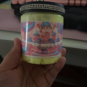 Jasmin added a photo of their purchase
