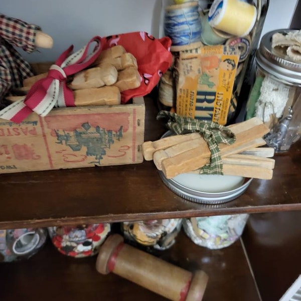 Vintage Wooden Clothespin Set (5)...laundry. Drying. Wood. Old. Retro ...