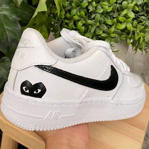 Air force 1 shop cdg heart