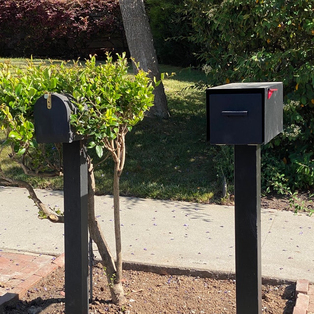 POST & PORCH Large Malone Malone Post Mounted Mailbox L