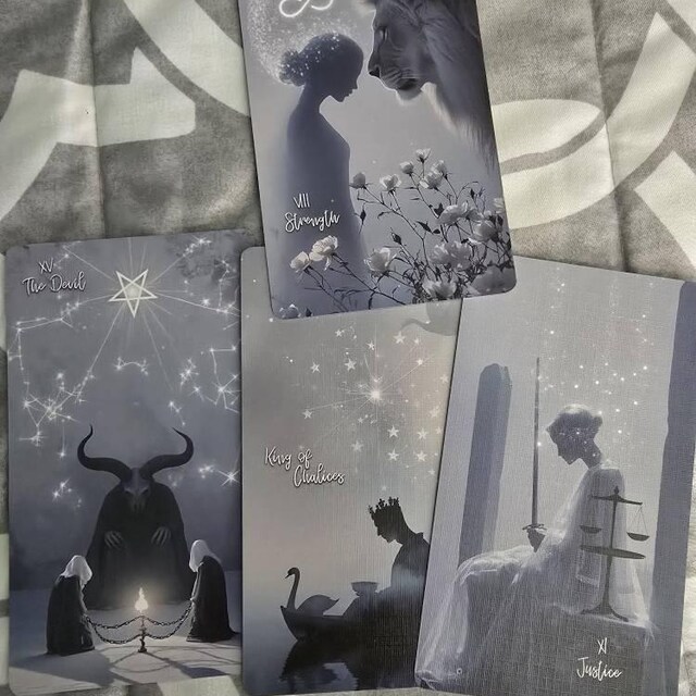 趣味・スポーツ・実用 MOONLIGHT DREAM TAROT Amazon.com: Moonlight Dream Tarot Deck | 78 Cards + 4 Bonus
