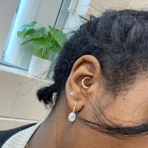 Jasmin added a photo of their purchase