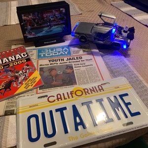 Retour vers le Futur - Prop Replica - L'Almanach des Sports de Biff Tannen