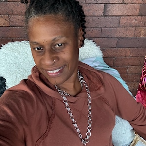 Rochelle added a photo of their purchase