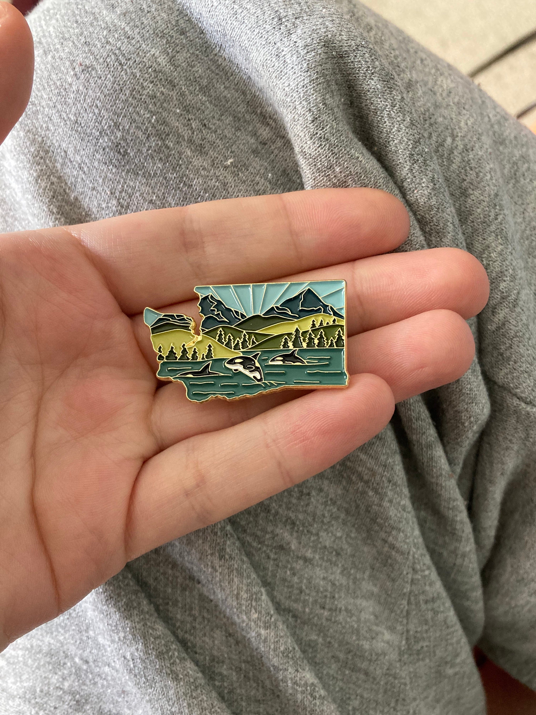 Washington Enamel Pin | Gold Soft Enamel Pin | Illustrated United State Pin | Butterfly Clasp | 1.25&quot;