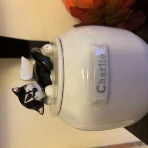 Vanessa added a photo of their purchase