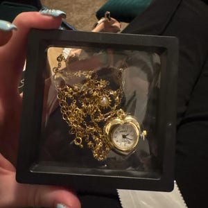 Devinne added a photo of their purchase
