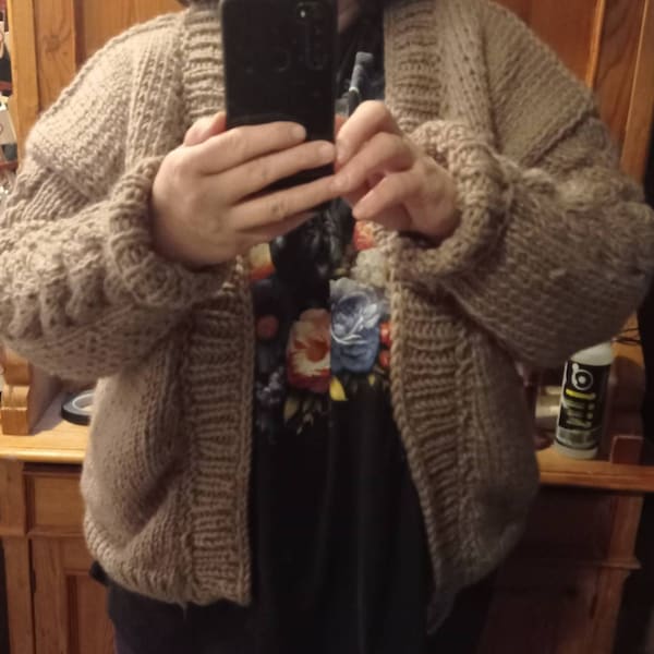Fuzzy Mohair Cardigan – Plush, Ultra-Soft Knit for Cozy Style