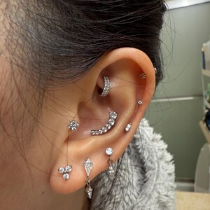 16G ダブルリング クリスタル ヒンジ付きセグメント フープピアス/軟骨