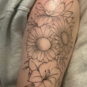 Lindsey added a photo of their purchase