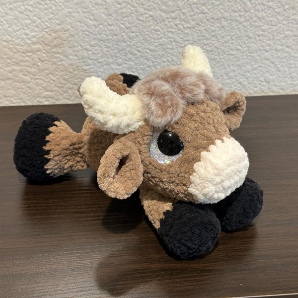 Cow Sploot Hewie the Highland Cow Crochet Pattern, Crochet Cow Pattern, Sploot ...