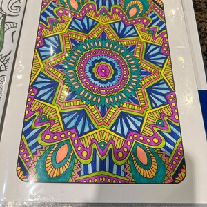 Tirphy Set Libri Da Colorare Per Adulti Antistress - 2 Libri A4 Con 40 Disegni (Mandala, Fiori, Animali) + 36 Pennarelli A Doppia Punta