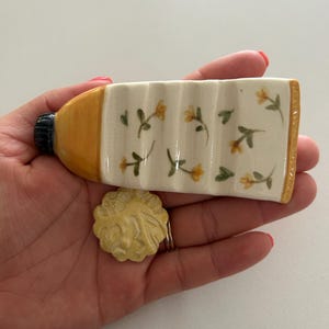 Victoria added a photo of their purchase