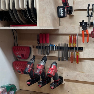 2-in-1 Tool / Battery Slanted Wall Mount for Milwaukee M12 - Etsy