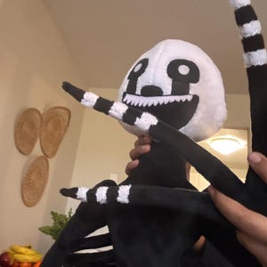 Five Nights at Freddy'sのナイトマリオン 28.3インチ (72cm