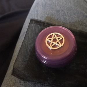 Buyer photo Elise Engebretsen, who reviewed this item with the Etsy app for iPhone.