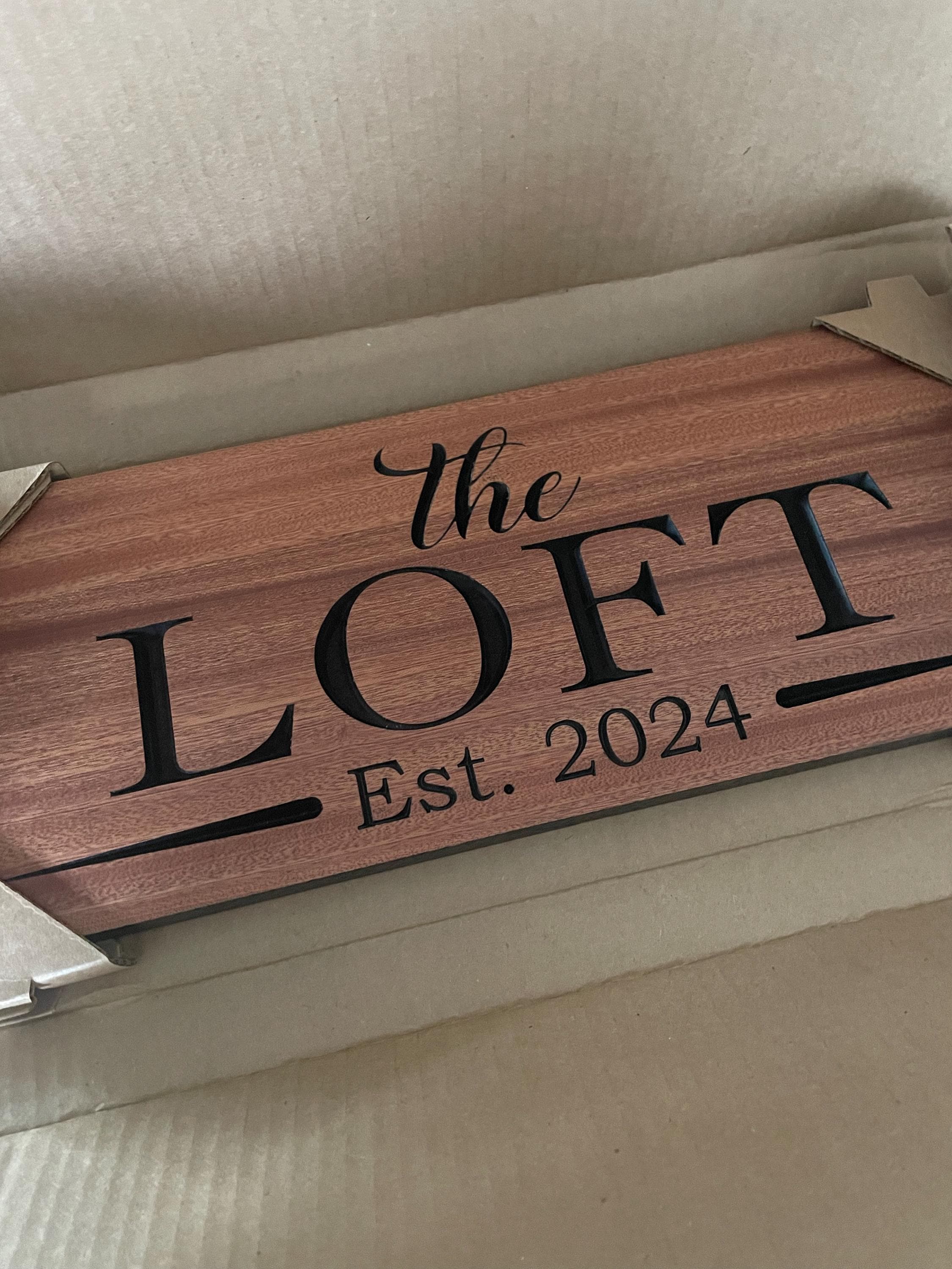 Custom Carved Wooden Sign: Rustic Cabin Decor