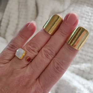 Tamalita added a photo of their purchase