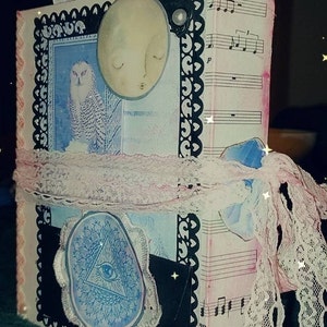 Victoria added a photo of their purchase