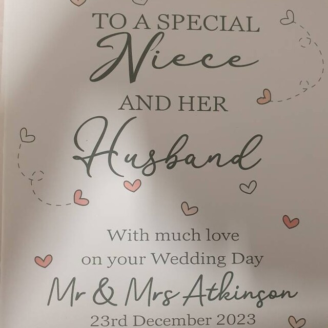 Biglietto Di Auguri Di Matrimonio Per Nipote E Marito - Design Cocktail Floreale Con Finiture Oro, Prodotto Nel Regno Unito (159x235 Mm)