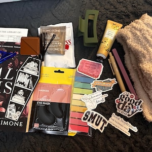 Kaitlyn added a photo of their purchase
