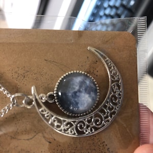 Victoria added a photo of their purchase