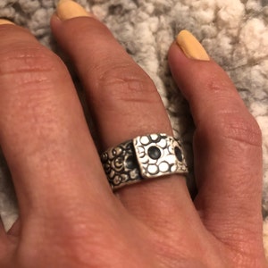 rebeccabenjamin19 added a photo of their purchase