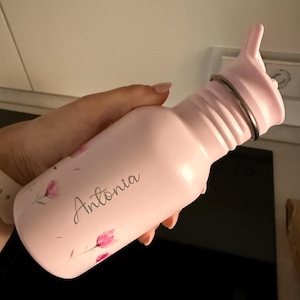 Saskia added a photo of their purchase