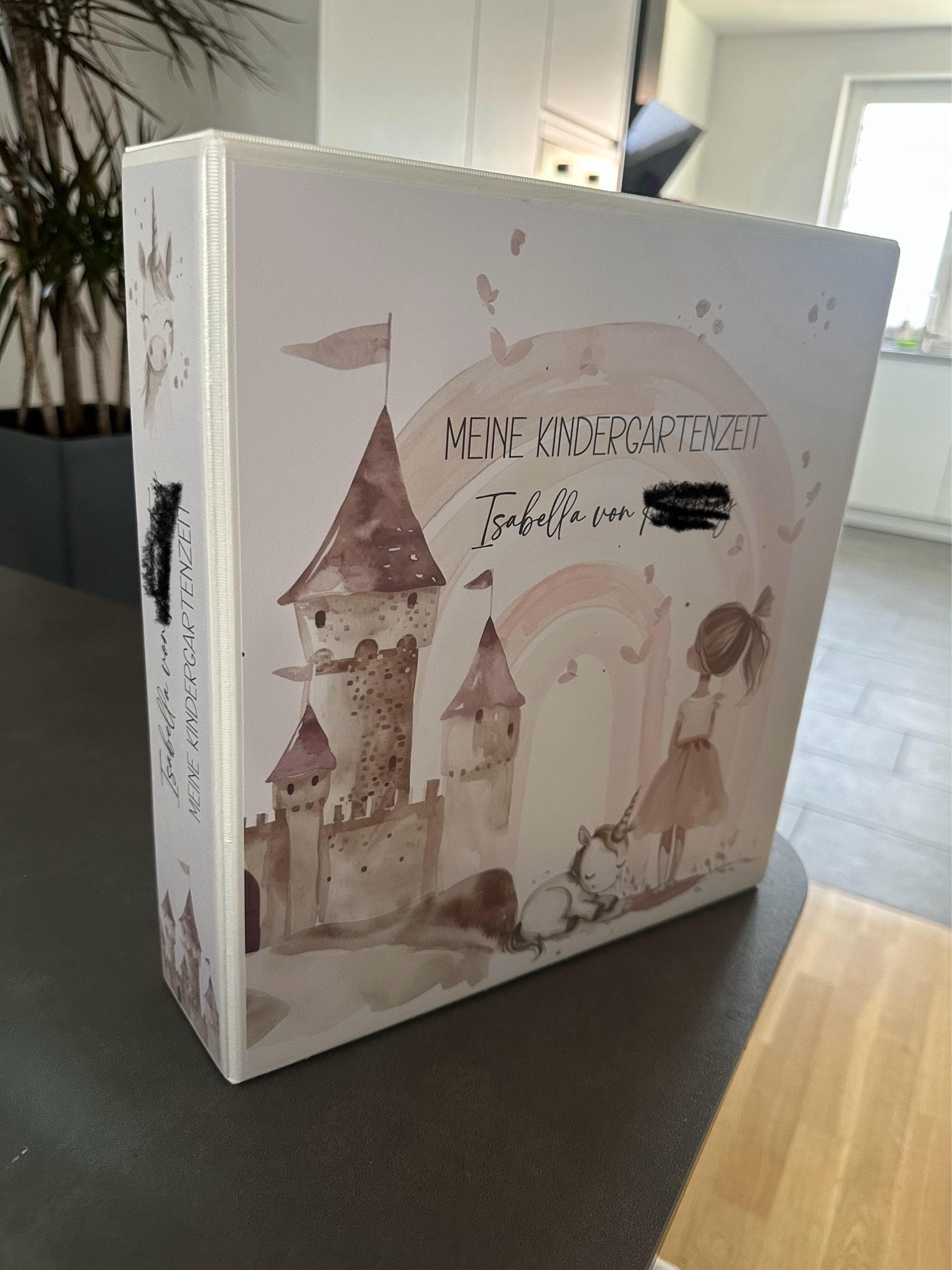 Kindergarten Ordner PRINZESSIN EINHORN personalisiert mit Namen / Sammelmappe Ringordner für Krippe Schule Kita oder Kindergarten