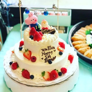 Manman Chau added a photo of their purchase